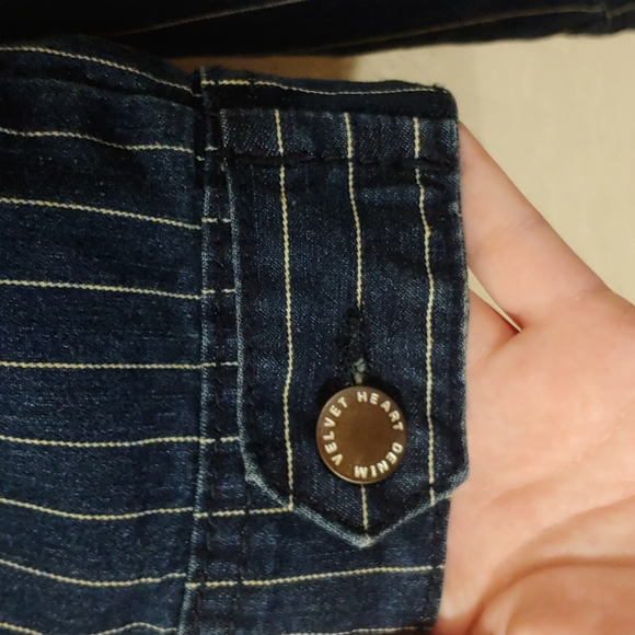 Jean Jacket - Picture 3 of 4